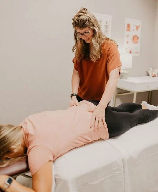 Dr. Jesse treating a patient at Taylor PT and Wellness in Winstom Salem